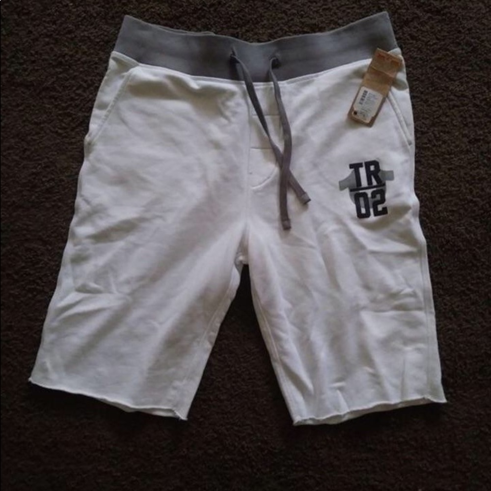 True religion shorts size M